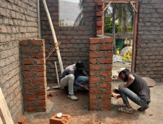 RR CONSTRUCTION